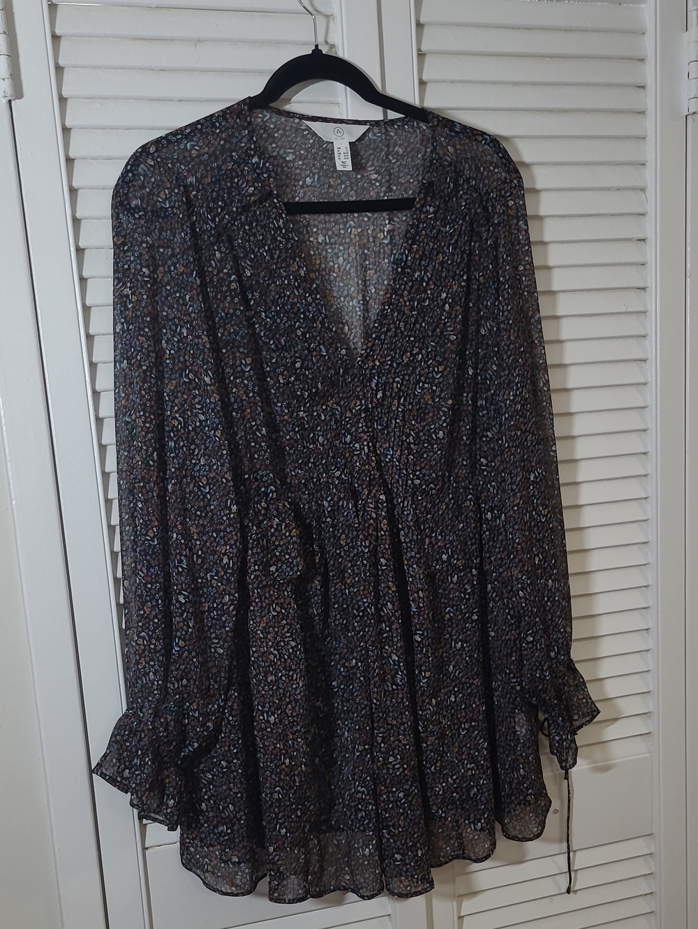 Addition Elle Sheer Floral Peasant Blouse in Black and Brown